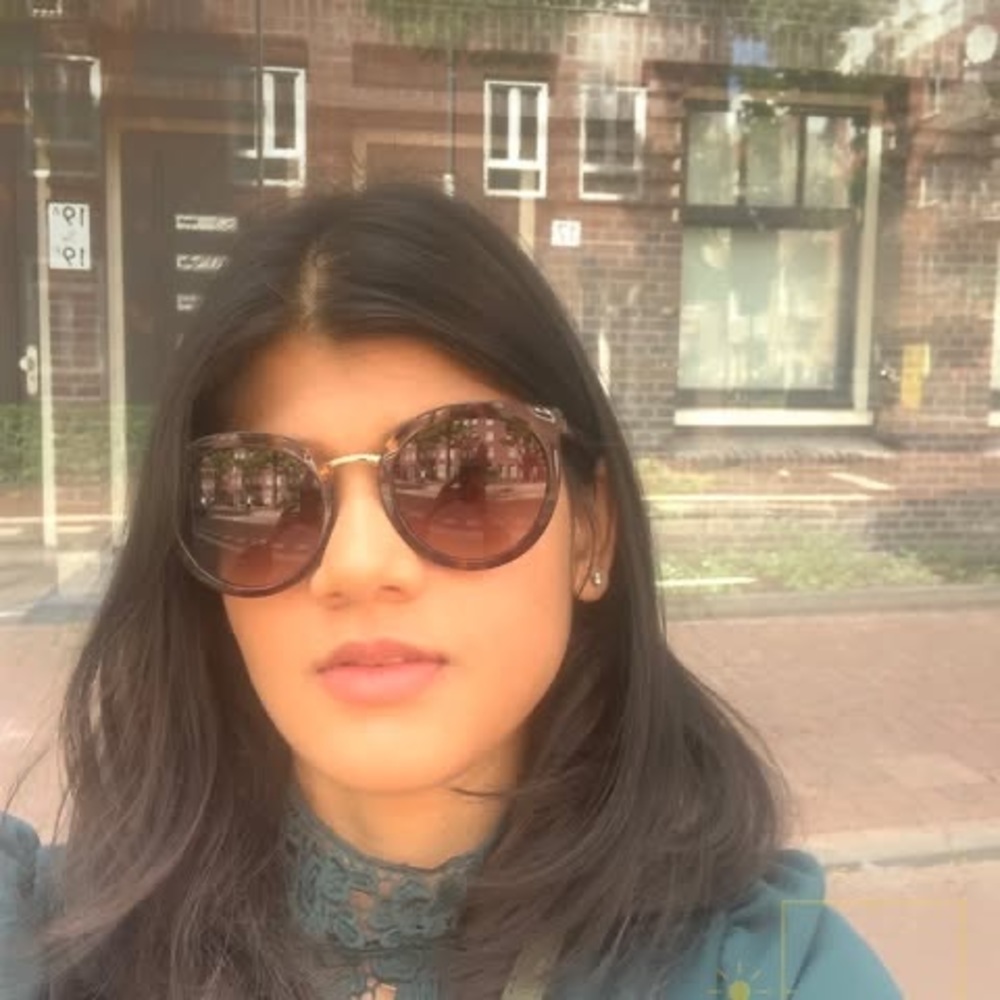 Meet your Posher, Charishma
